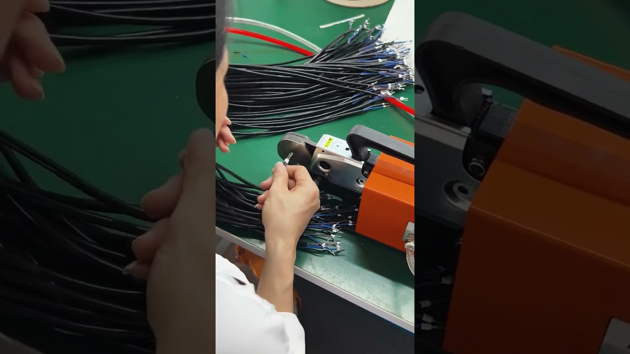 Effortless Tube Terminal Crimping 0 25 10 sq mm Square or Hex Crimp #factory #machine