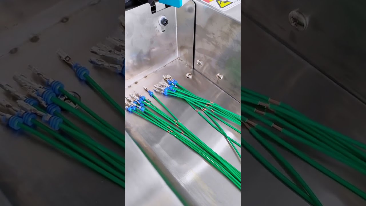 Wire Harness Processing with Mid Strip and Rain Plug Insertion for EV Parallel Wiring #machine