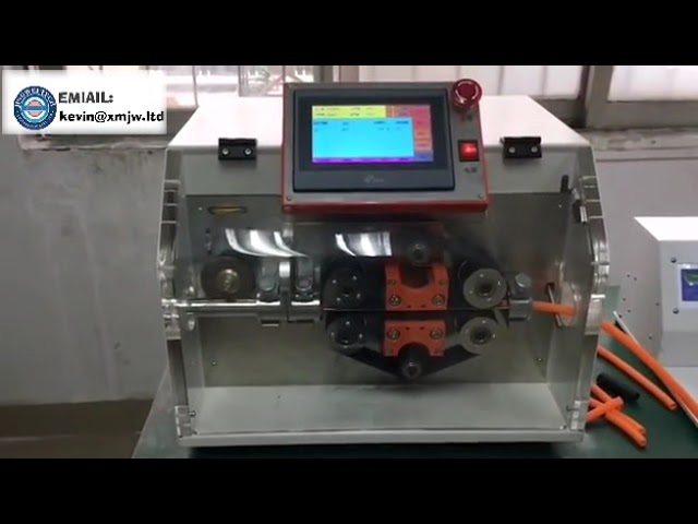 Automatikus hullámhegy-völgy vágógép PVC hullámcsövek precíziós vágásához