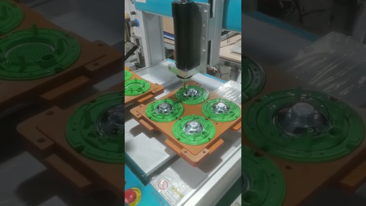 Automatikus szilikon háromtengelyes ragasztóadagoló robot – Precíz ragasztóadagoló gép